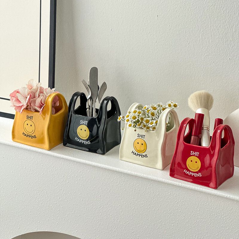 Black Ceramic Mini Tote Bag Pen Holder - Creative Desktop Storage Organizer for Makeup Brushes, Remote Controls and Stationery, Cute Smiley Decorative Container