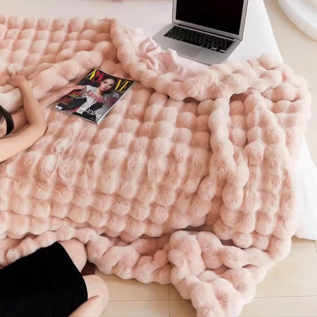 2-Pack Pink Luxury Tuscany Fleece Rabbit Fur Bubble Blanket (45 x 45 CM) - Double-Sided Thickened Soft Plush Bedding & Cushion Cover