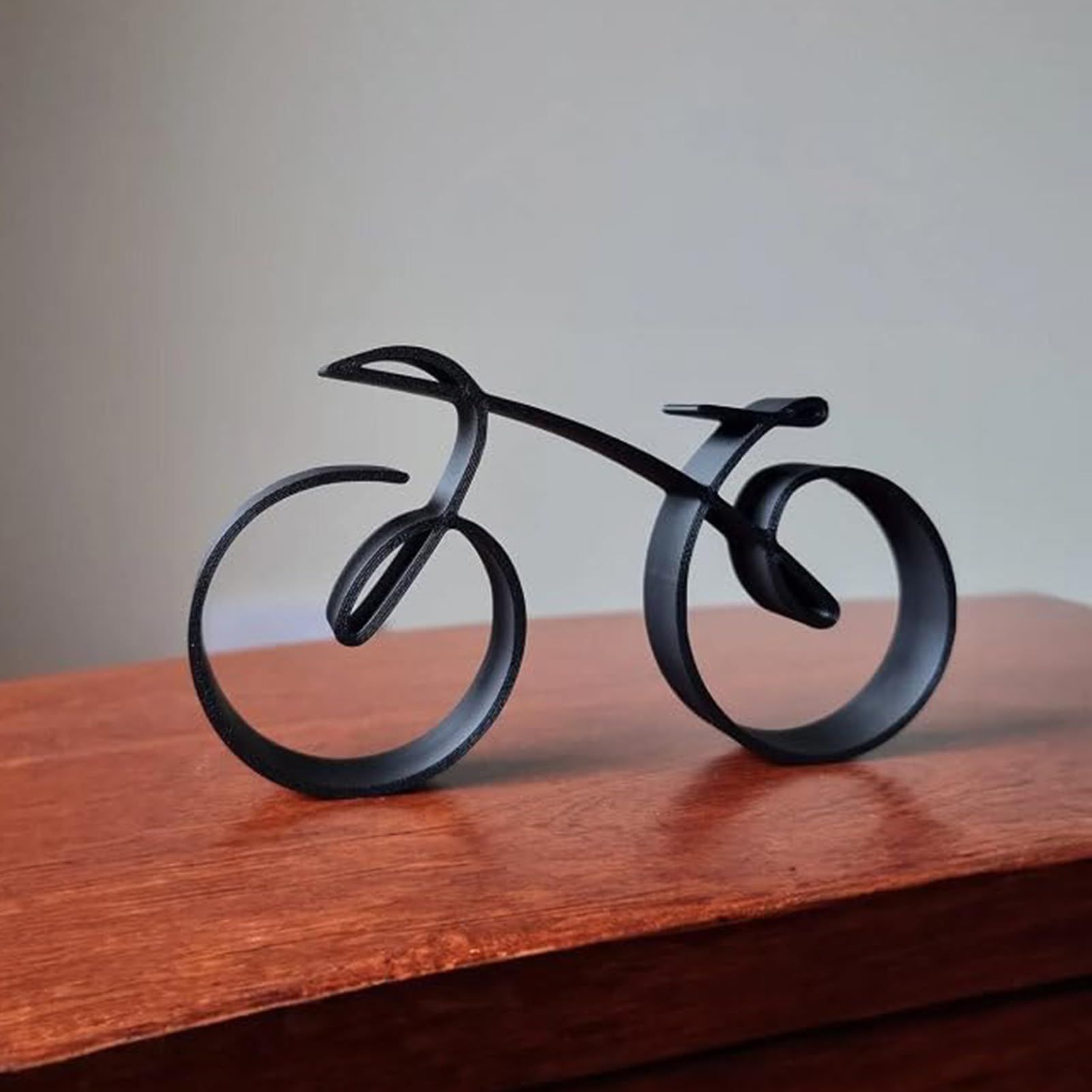 Wire Sculpture Ornaments Wire Framed Bicycle Sculpture Minimalistic Simple Style Fine Workmanship Home Decoration Black