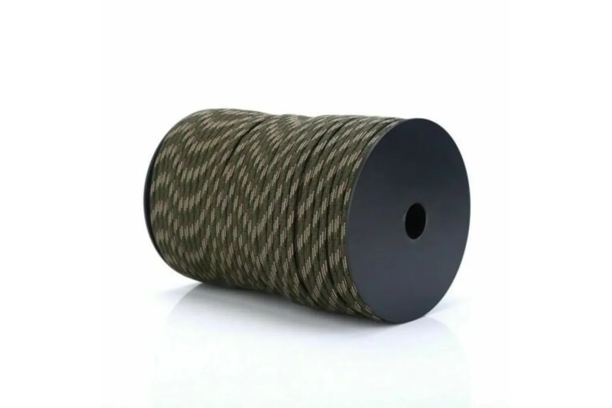 550 Paracord Parachute Cord Lanyard Mil Spec Type III 9 Strand Core Rope - 100m Forest Camouflage